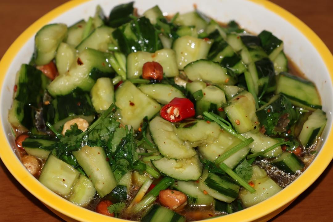 拍黄瓜的做法