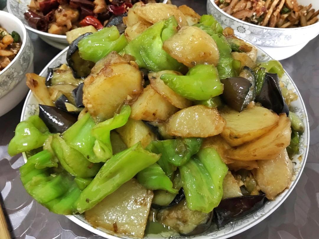 土豆烧茄子