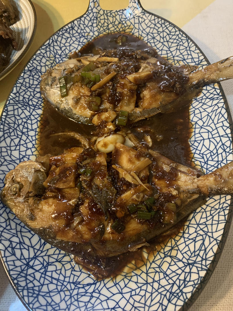 家常红烧鲳鱼
