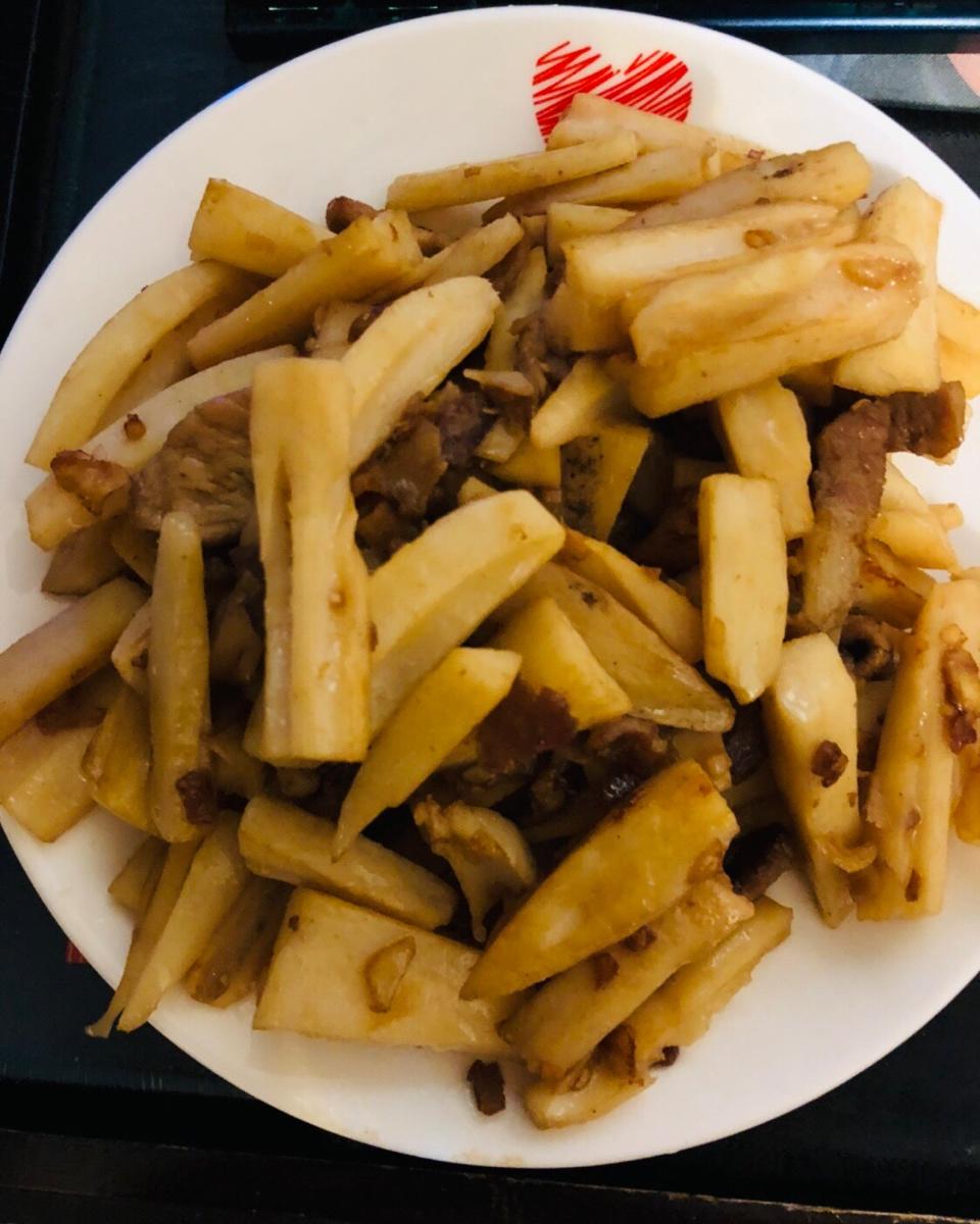 莲藕炒肉