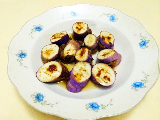 蒸鸡肉茄盒