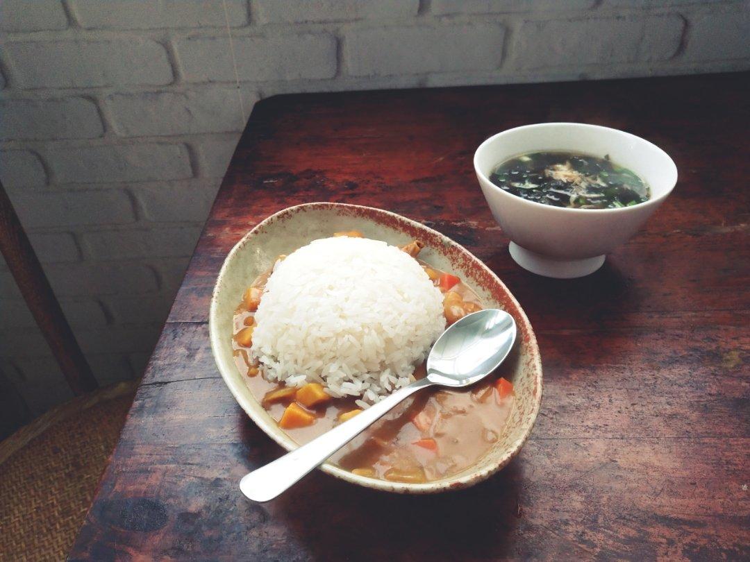 零失败日式咖喱鸡肉饭！！最正宗日本家庭做法！简单又好吃！