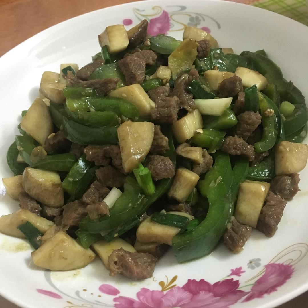 黑椒杏鲍菇牛肉粒