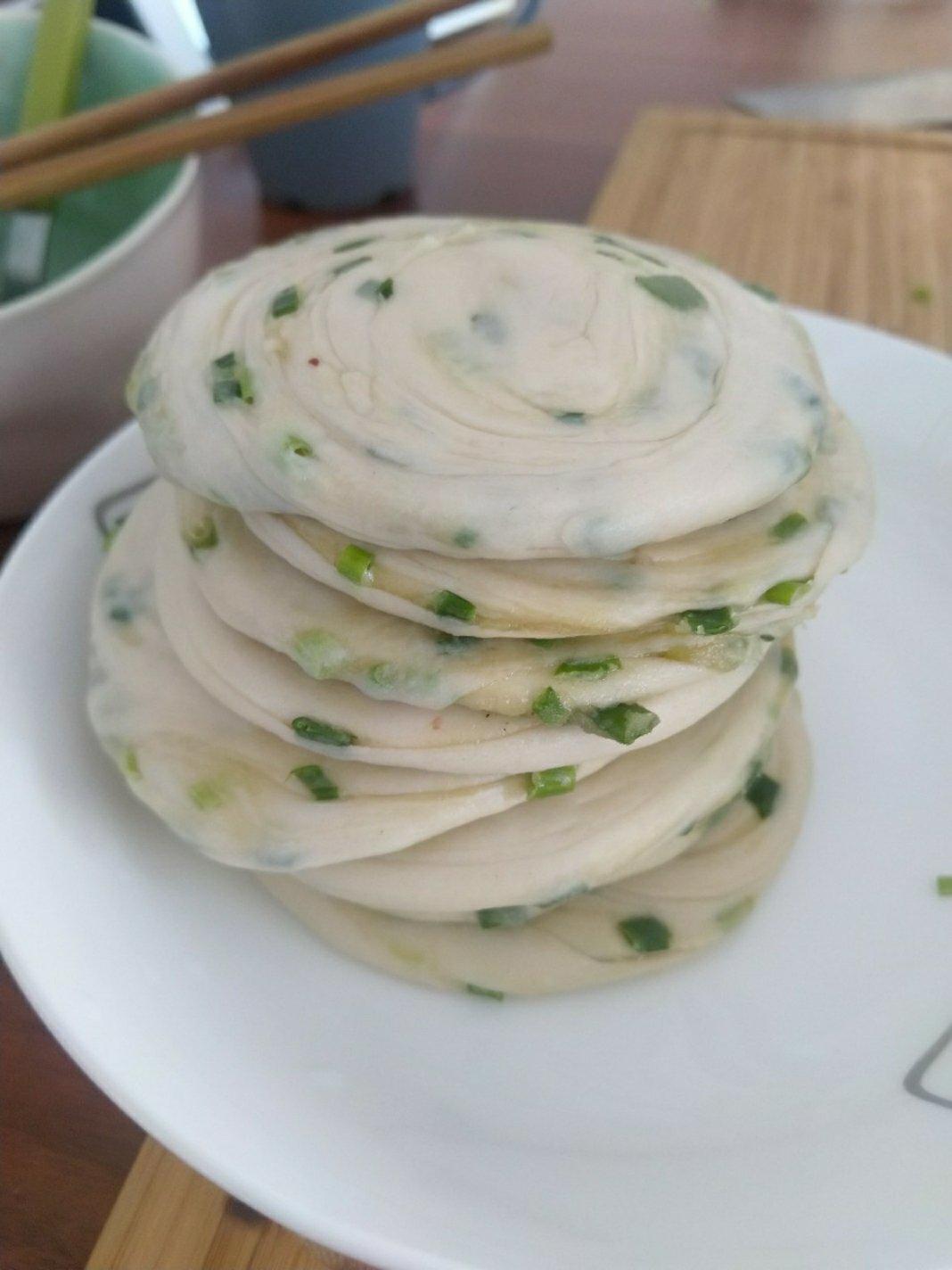 葱油饼（附详细步骤图）