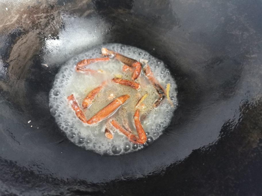 蒜蓉蒸龙虾---一虾三吃的做法 步骤15