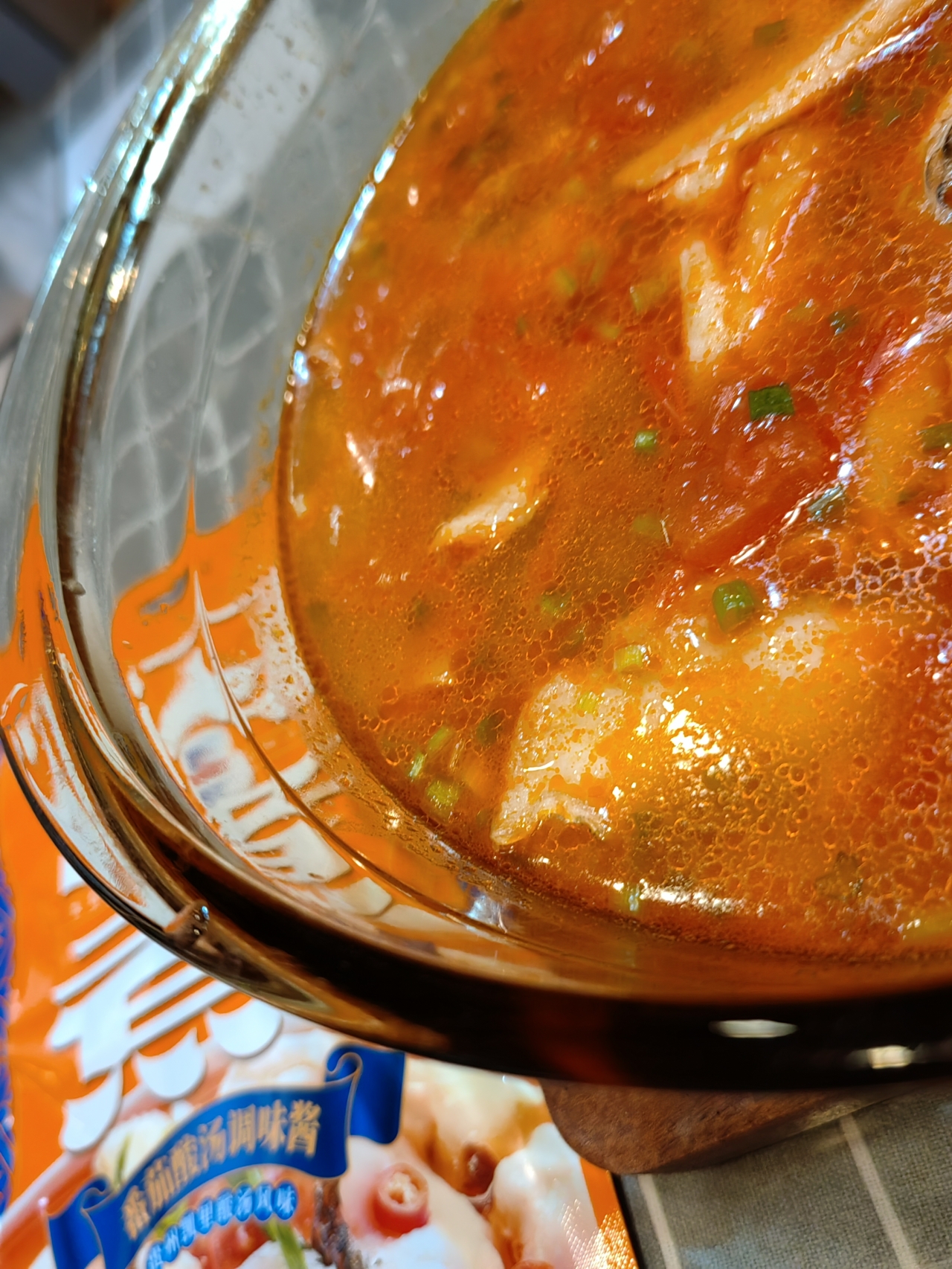 番茄酸汤鱼片的做法