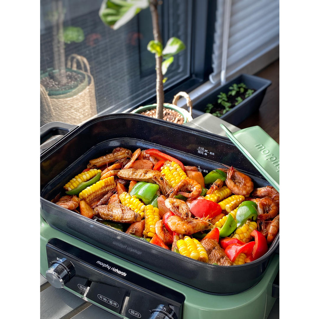 鲜香入味的鲜虾鸡翅玉米煲|美味一锅端