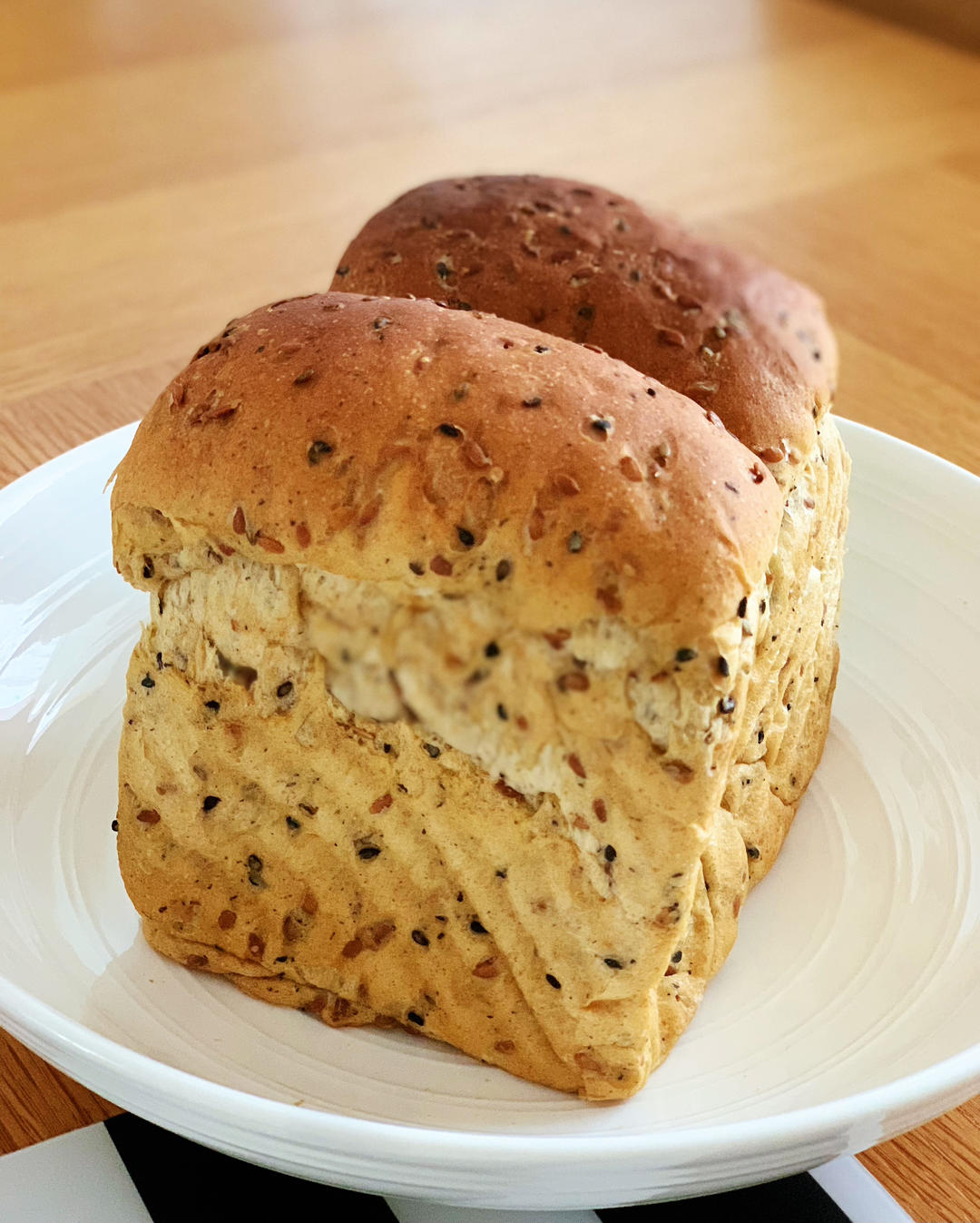 嘎嘣/亚麻籽高纤黑芝麻全麦吐司/