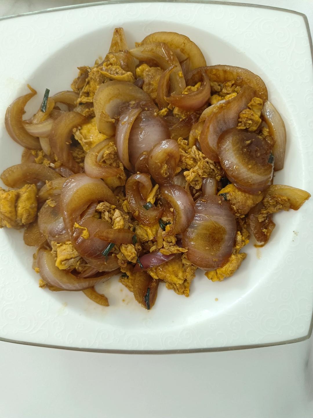 降压防癌的好食材  洋葱炒鸡蛋