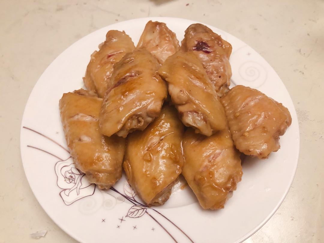 蒜香鸡翅，别再煮可乐鸡翅啦