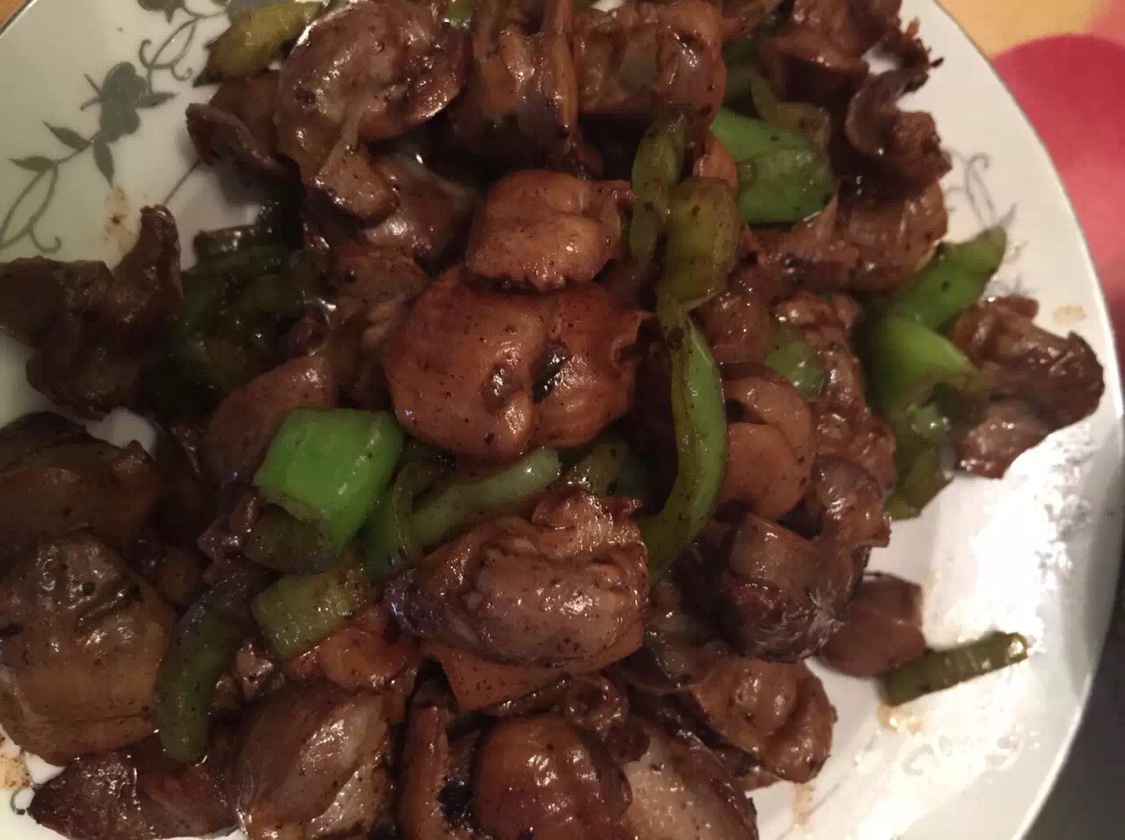 青椒洋葱炒鸡胗