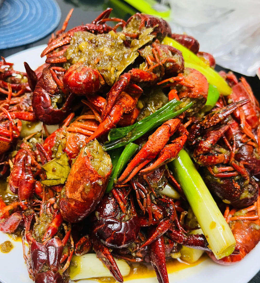 蒜香小龙虾🦞的做法 步骤1