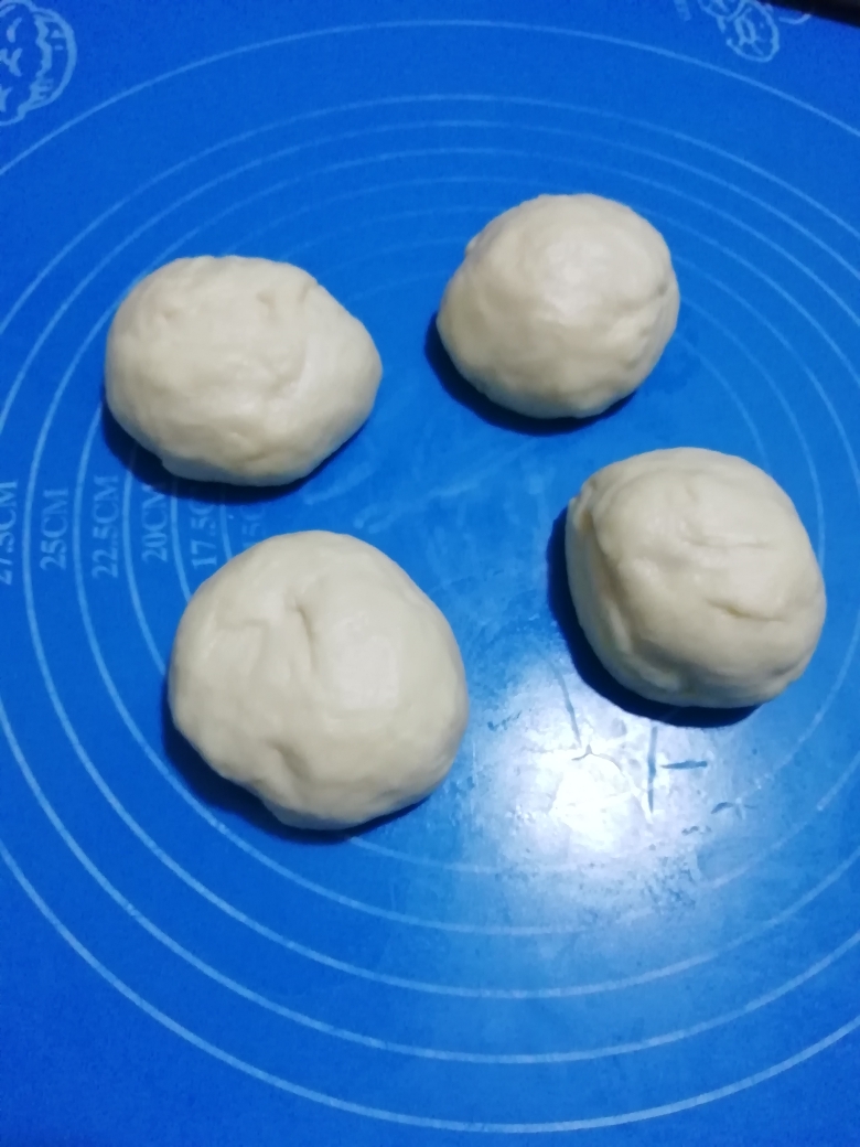 雪花果酱软面包的做法 步骤2