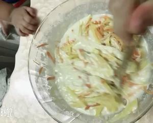 土豆丝🥔胡萝卜🥕鸡蛋饼🥚的做法 步骤6