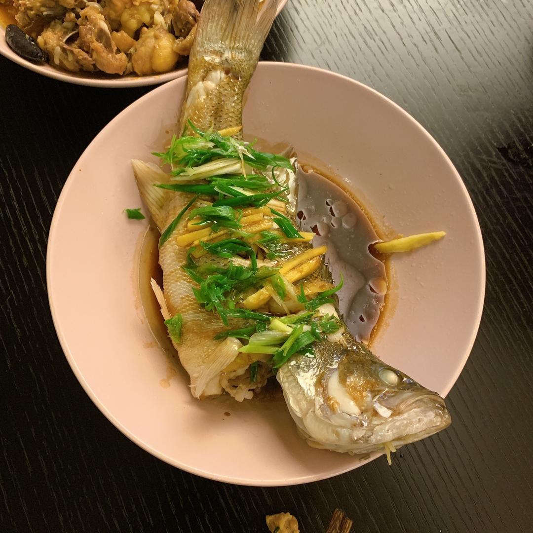 鲜美·清蒸鲈鱼