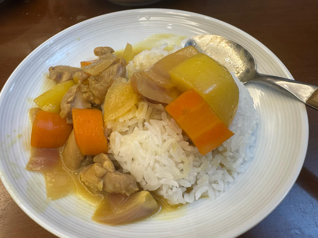 日式咖喱鸡肉饭（超浓郁）