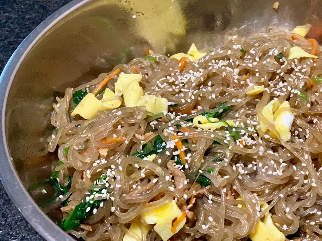 韩式粉丝炒杂菜 Korean Style Glass Noodles with Vegetables