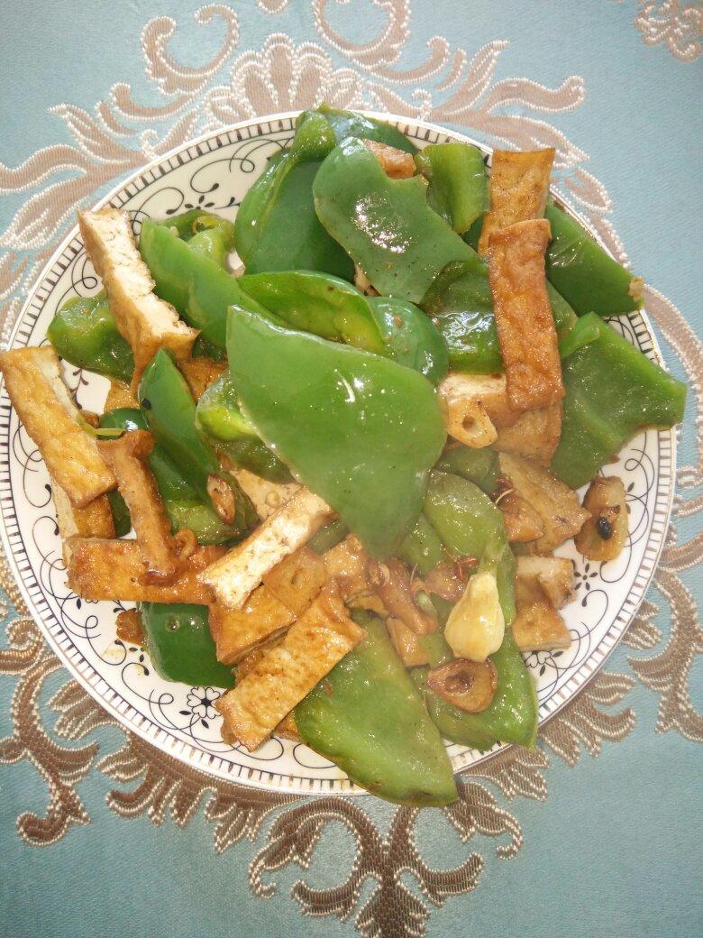 青椒豆腐干