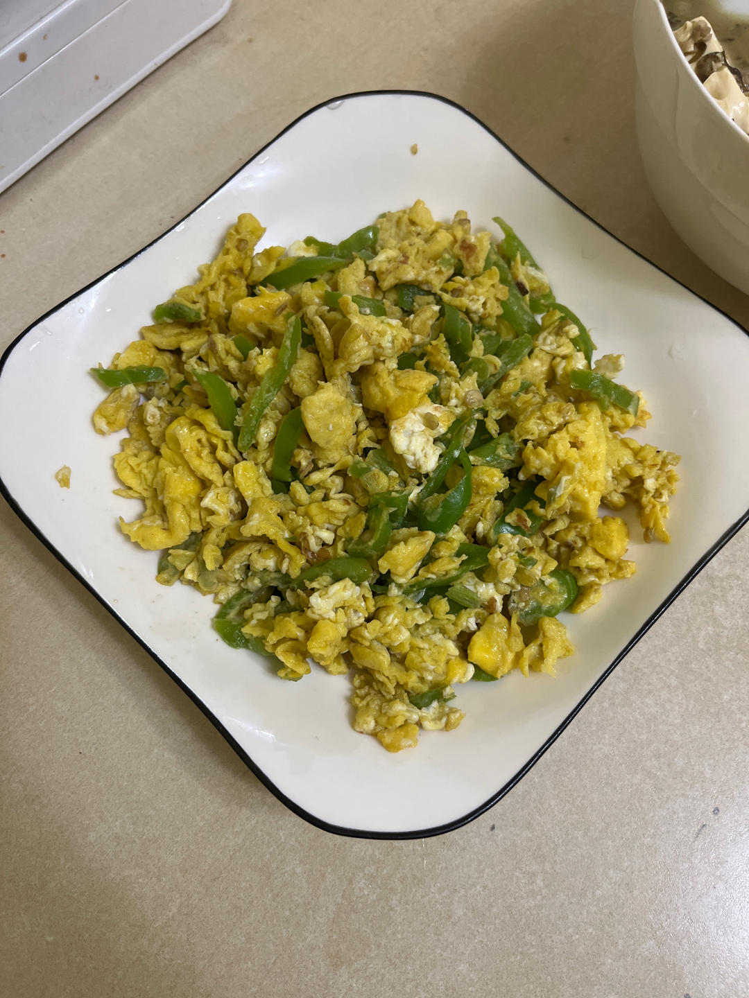 尖椒炒鸡蛋