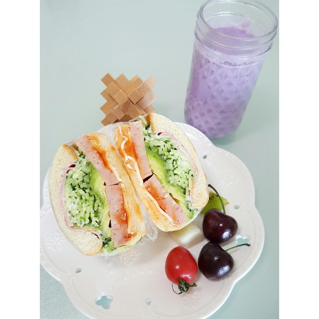 如何做超厚的沼三明治~详细tip！牛油果鸡蛋午餐肉三明治~