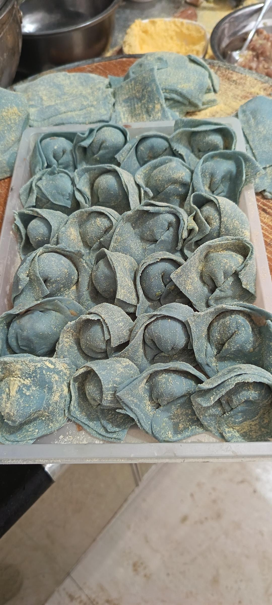 鲜肉馄饨 馄饨皮 馄饨汤底（附6种包法）