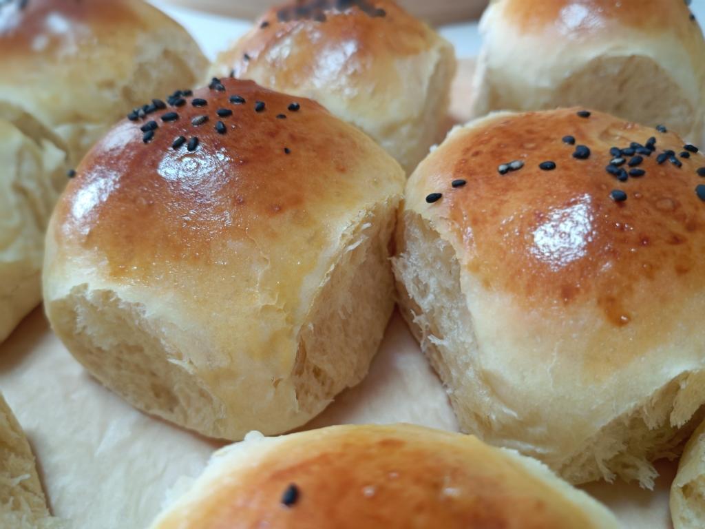 豆沙小餐包的做法