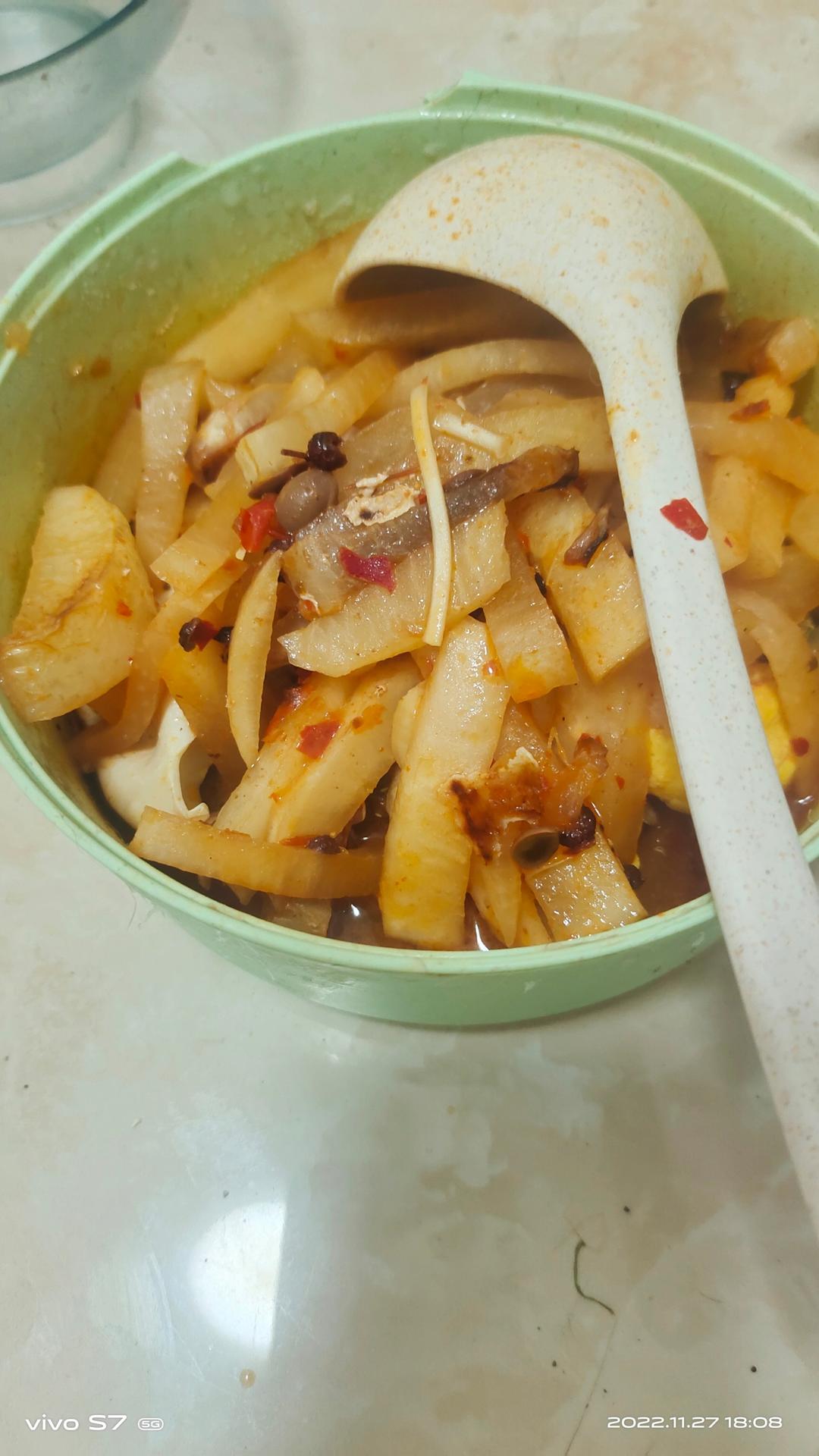 比肉还好吃的，炒白萝卜