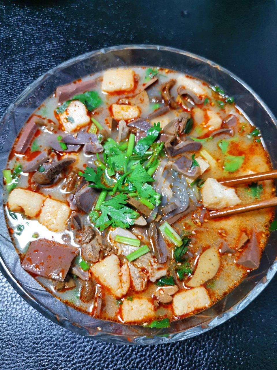 正宗南京鸭血粉丝汤（附卤鸭肝做法）