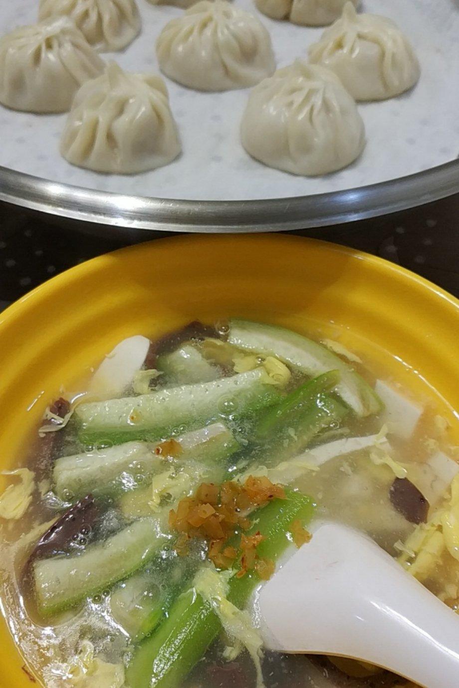 迷你小笼包
