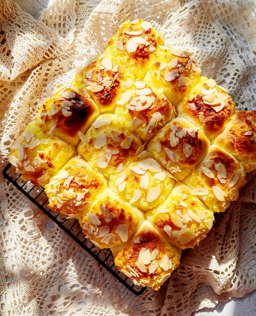 椰蓉餐包（方盘）