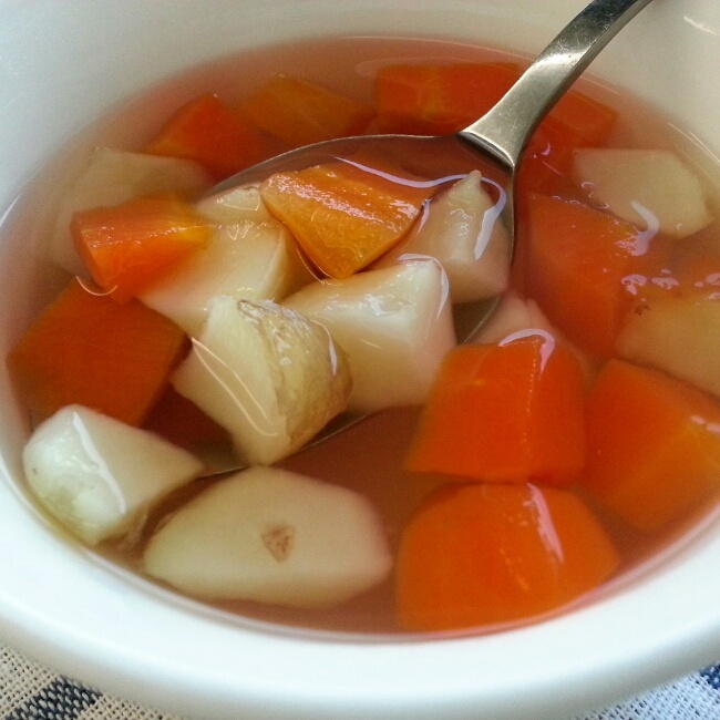 dear6hm-做的红萝卜马蹄竹蔗茅根芦根水