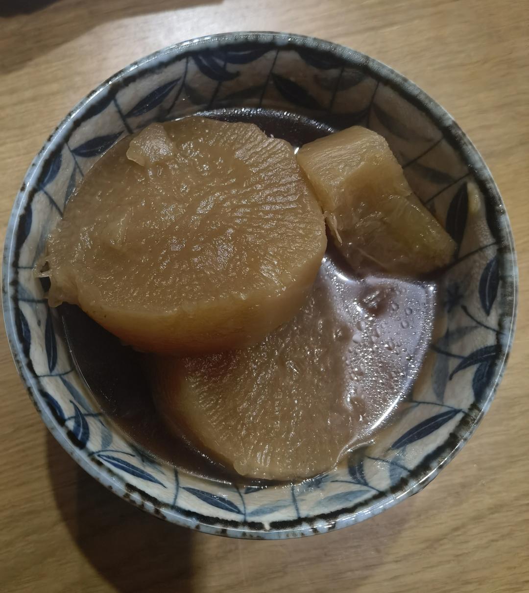 便利店关东煮萝卜