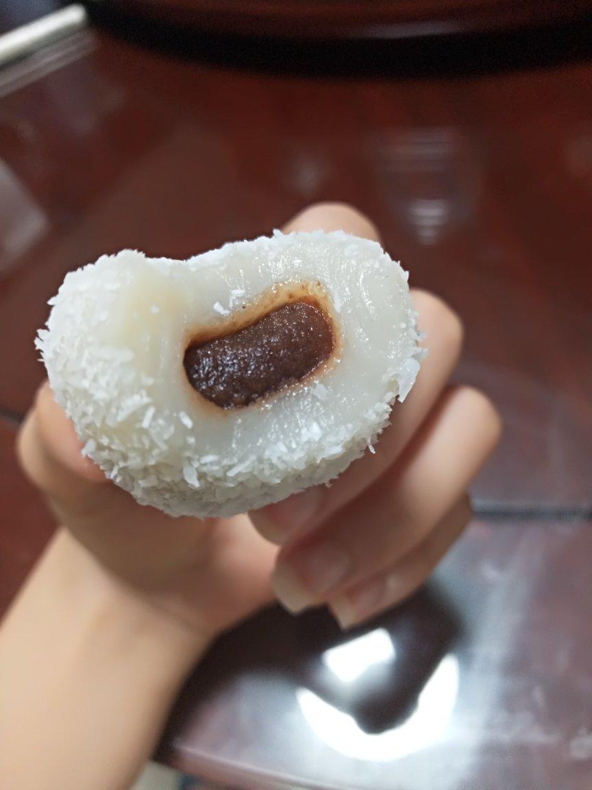 动吃动吃动动吃做的糯米糍