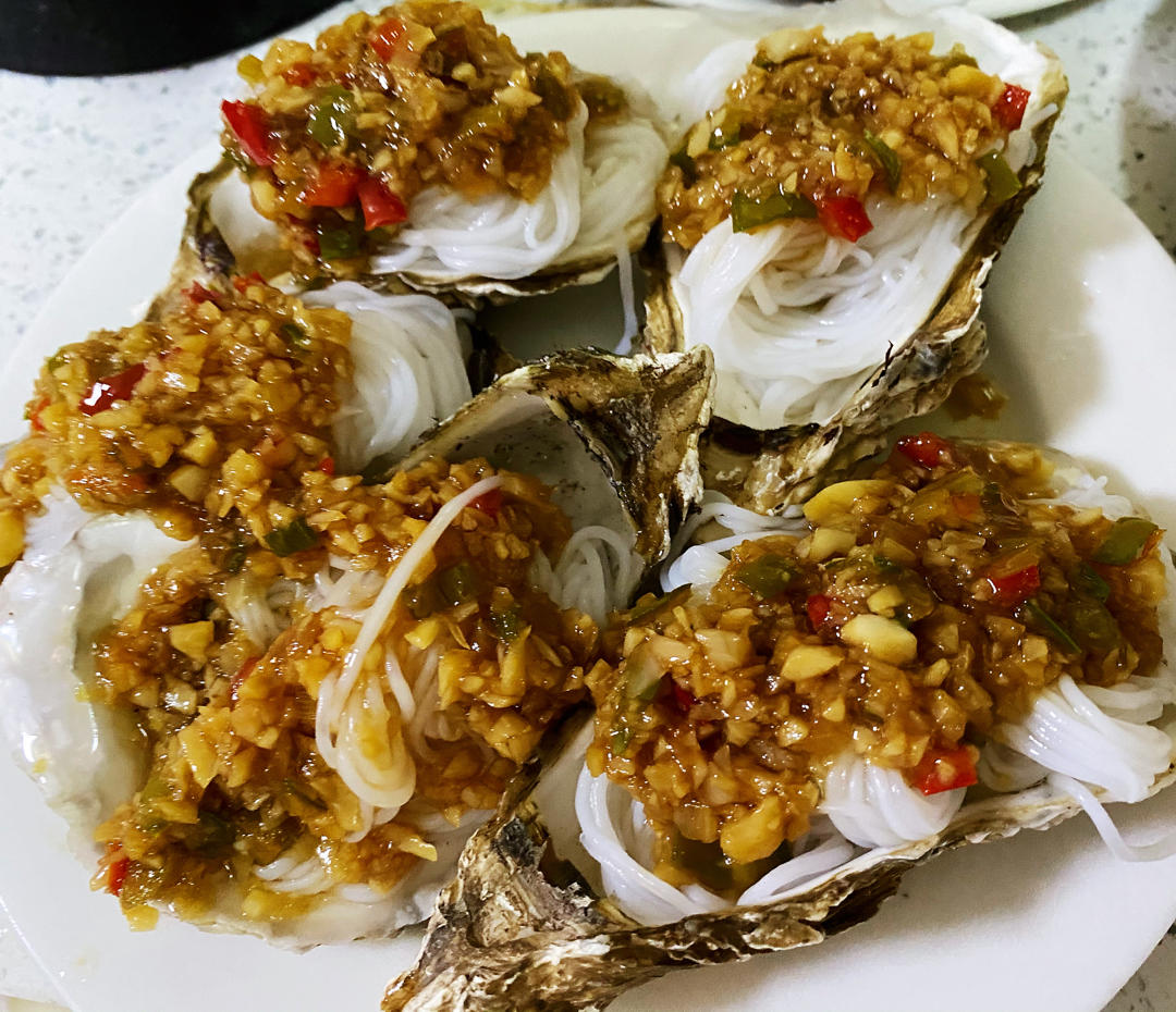 超简单～蒸蒜蓉生蚝