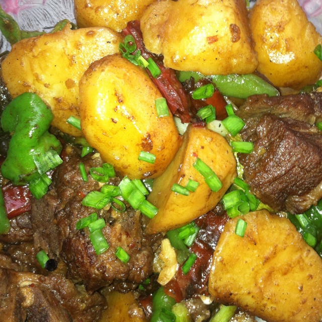 土豆炖排骨