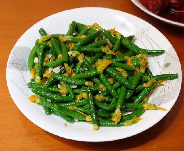 乐le乐做的清炒顶花小黄瓜