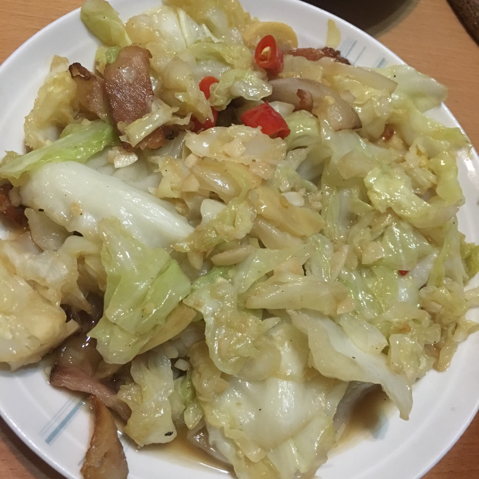 阿婆手撕包菜