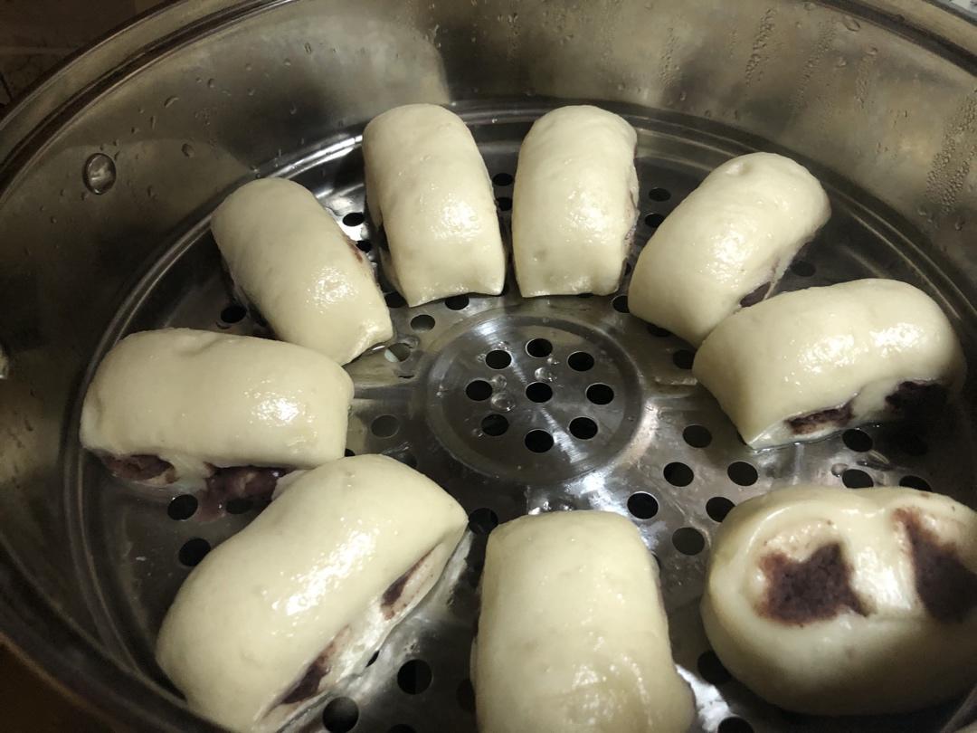 五彩奶香豆沙小馒头