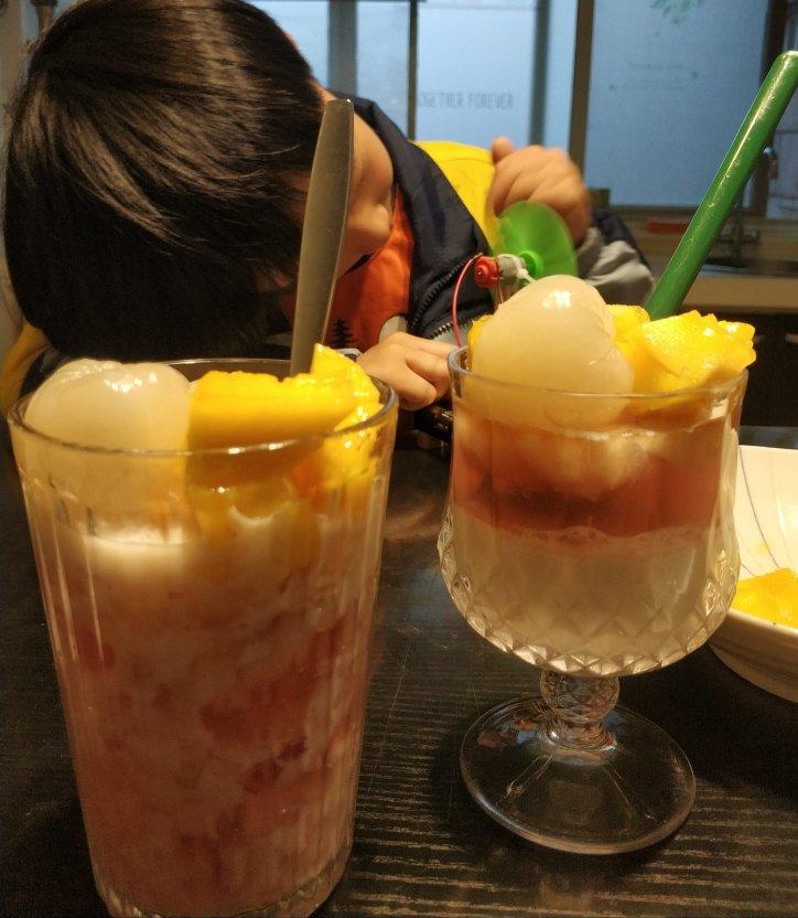 夏日特饮—5款可以吸的水果冻撞奶，白凉粉的N种可能