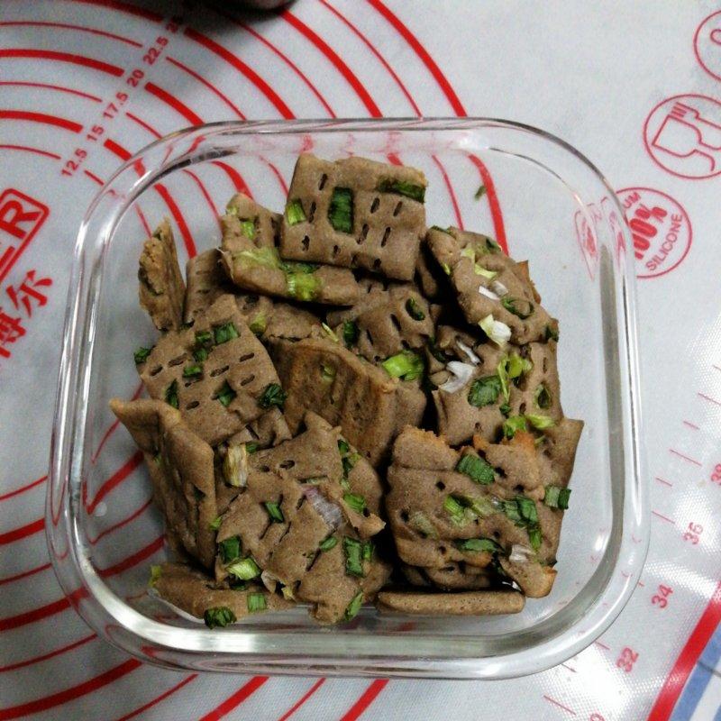 荞麦葱香苏打饼干