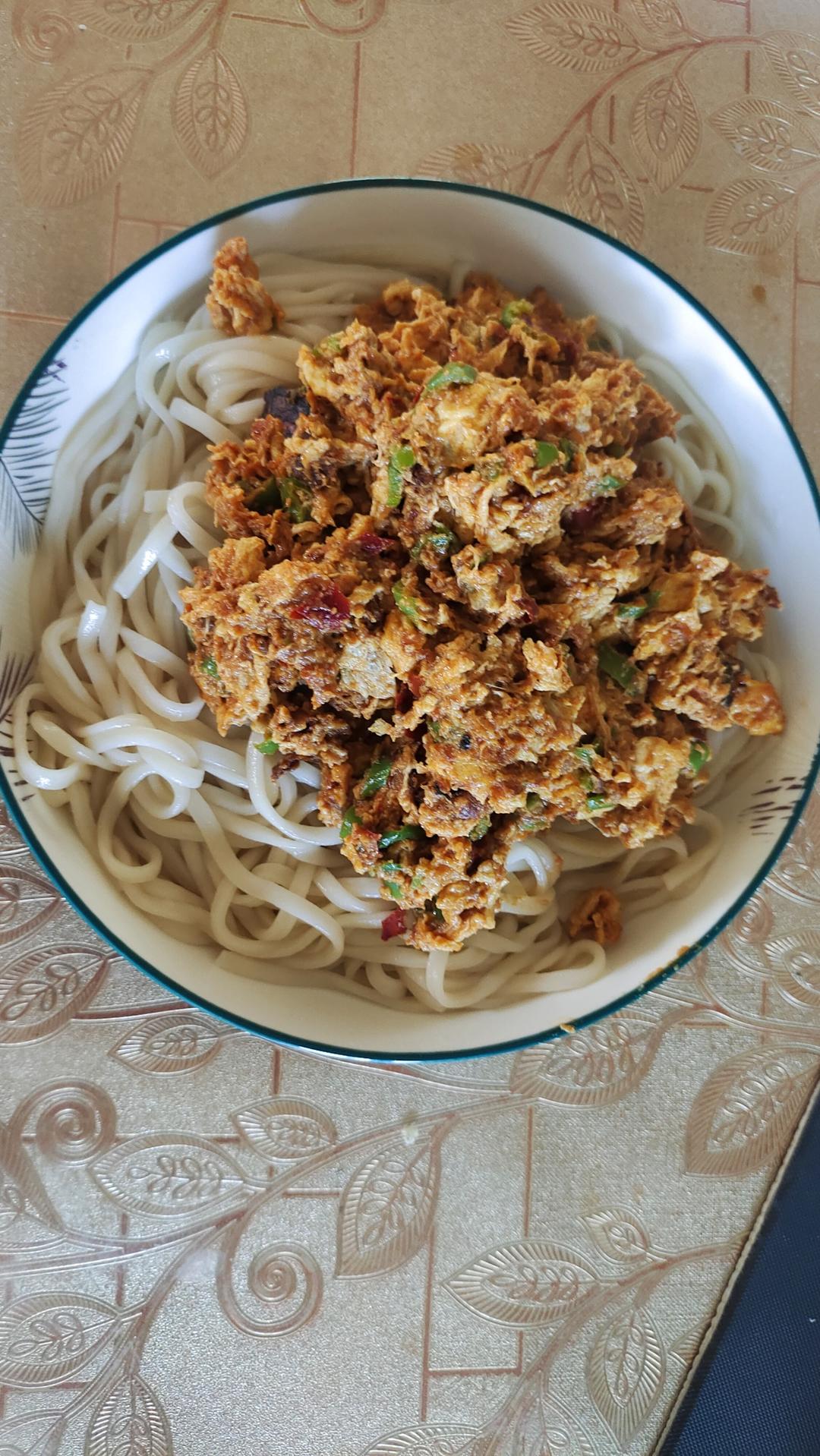 超简单鸡蛋酱拌面