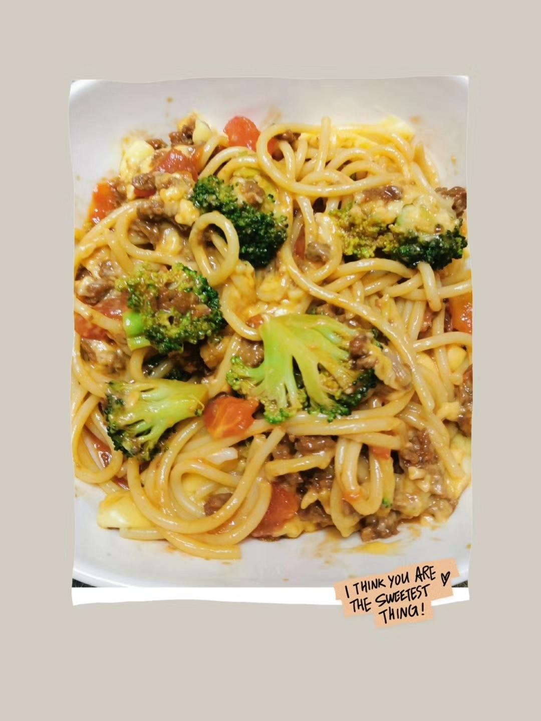 完胜西餐厅的芝士番茄肉酱意面的做法