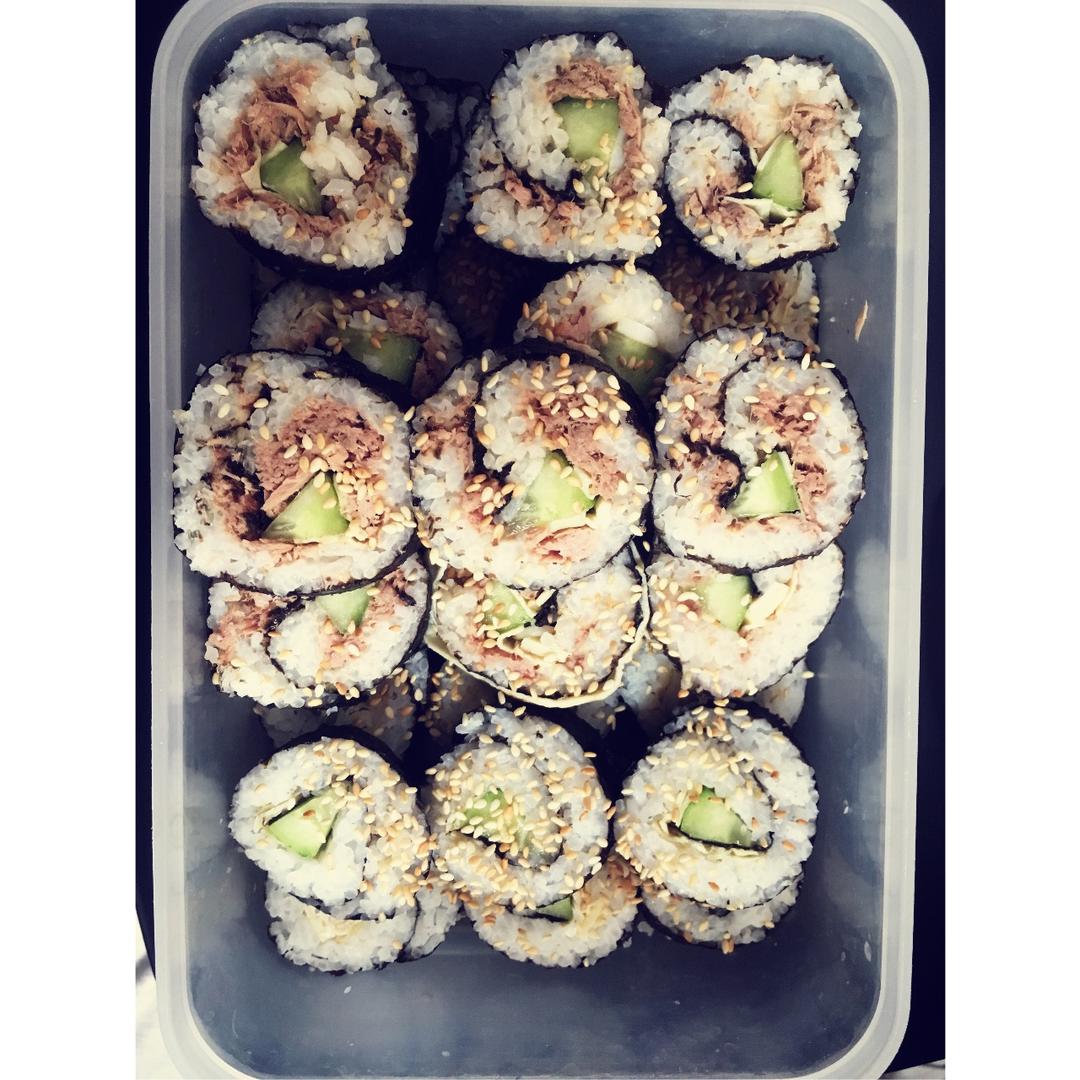 金枪鱼紫菜包饭