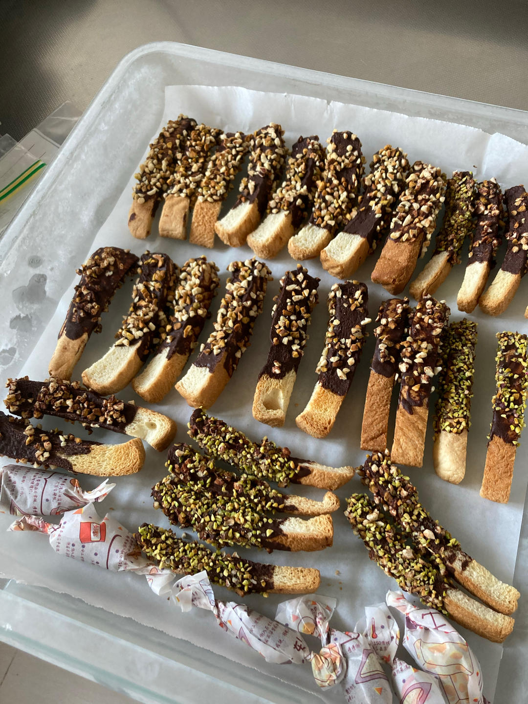 巧克力百奇（日剧《风平浪静的闲暇》里老奶奶做的pocky）