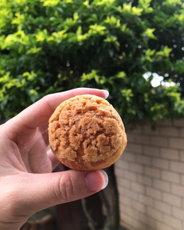 酥皮奶油泡芙--#皮黑森林#