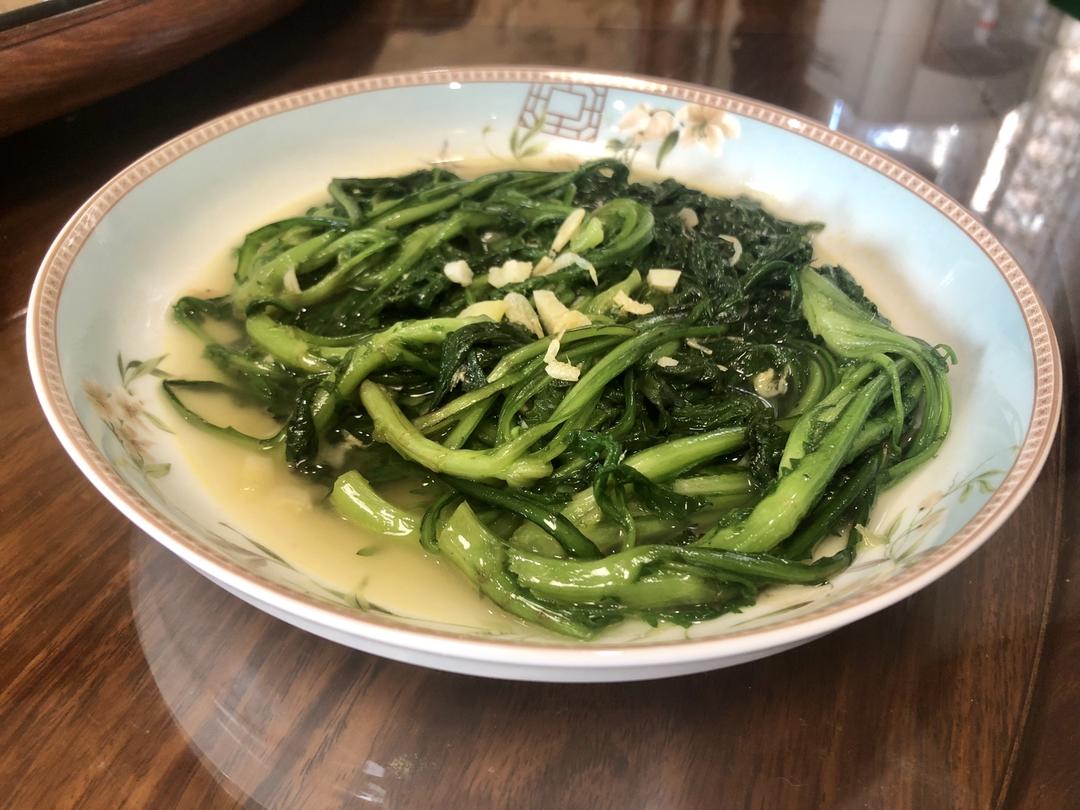 清炒茼蒿的做法