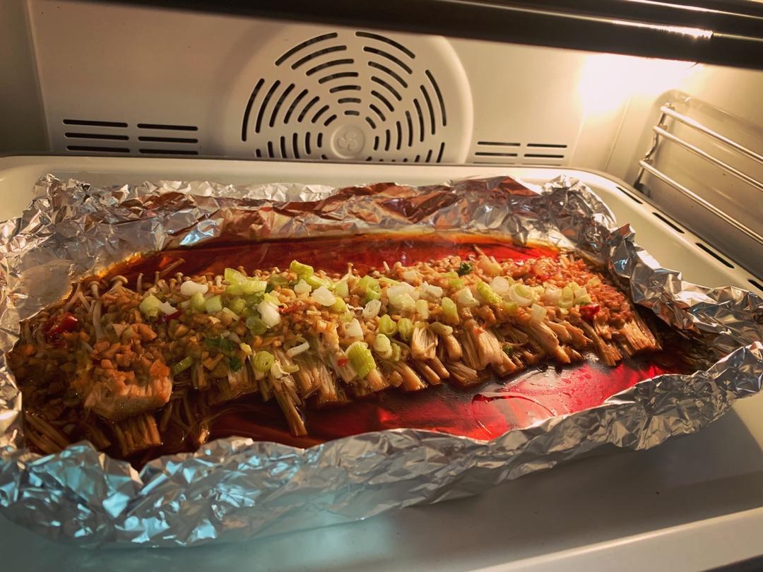 蒜蓉烤金针菇（烤箱版）