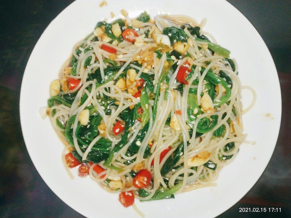 凉拌菠菜粉丝---少油健康凉拌菜
