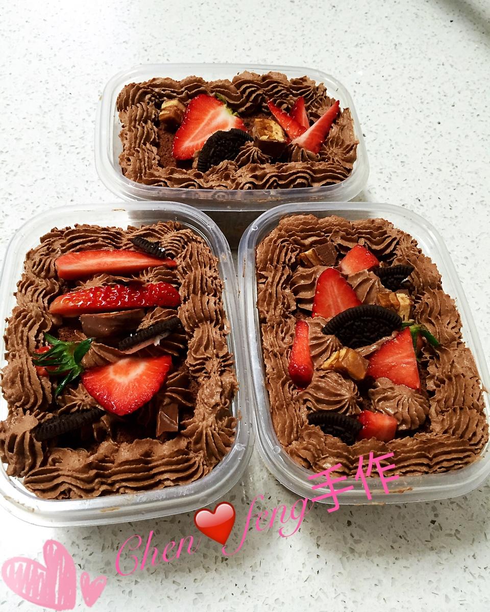 奥利奥咸奶油可可盒子蛋糕