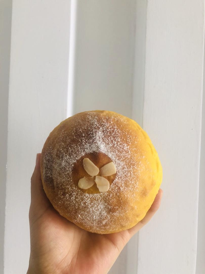 【南瓜软欧包】简直太松软好吃啦！